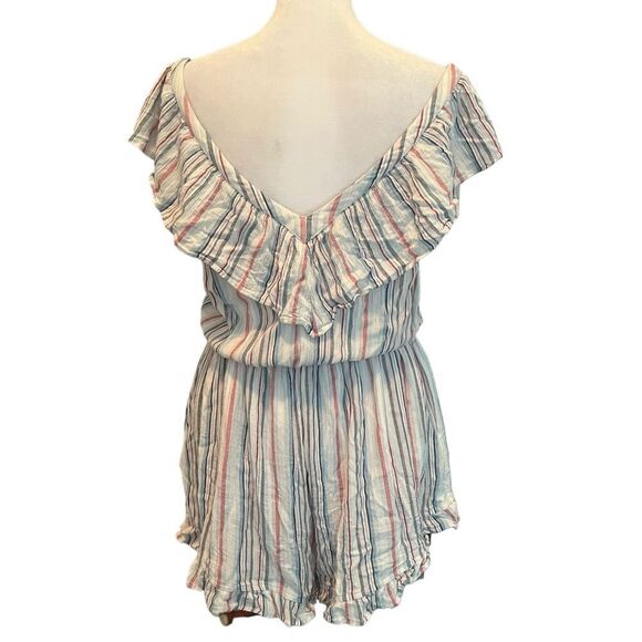AMERICAN EAGLE Romper Women’s Size Medium white double ruffle V-neck NO… - Picture 2 of 7
